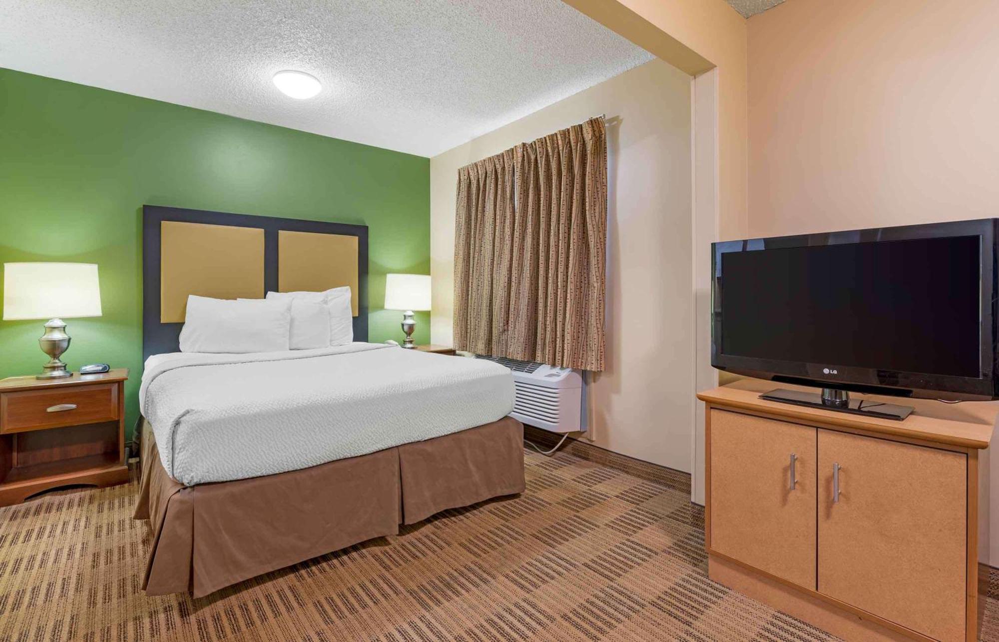Extended Stay America Select Suites - Newport News - I-64 - Jefferson Avenue Exterior photo