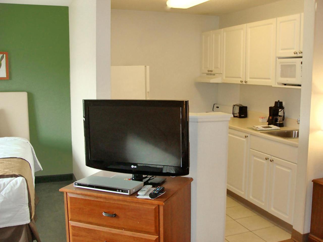 Extended Stay America Select Suites - Newport News - I-64 - Jefferson Avenue Exterior photo